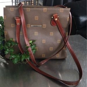 Vintage Texier French leather shoulder bag accordion style